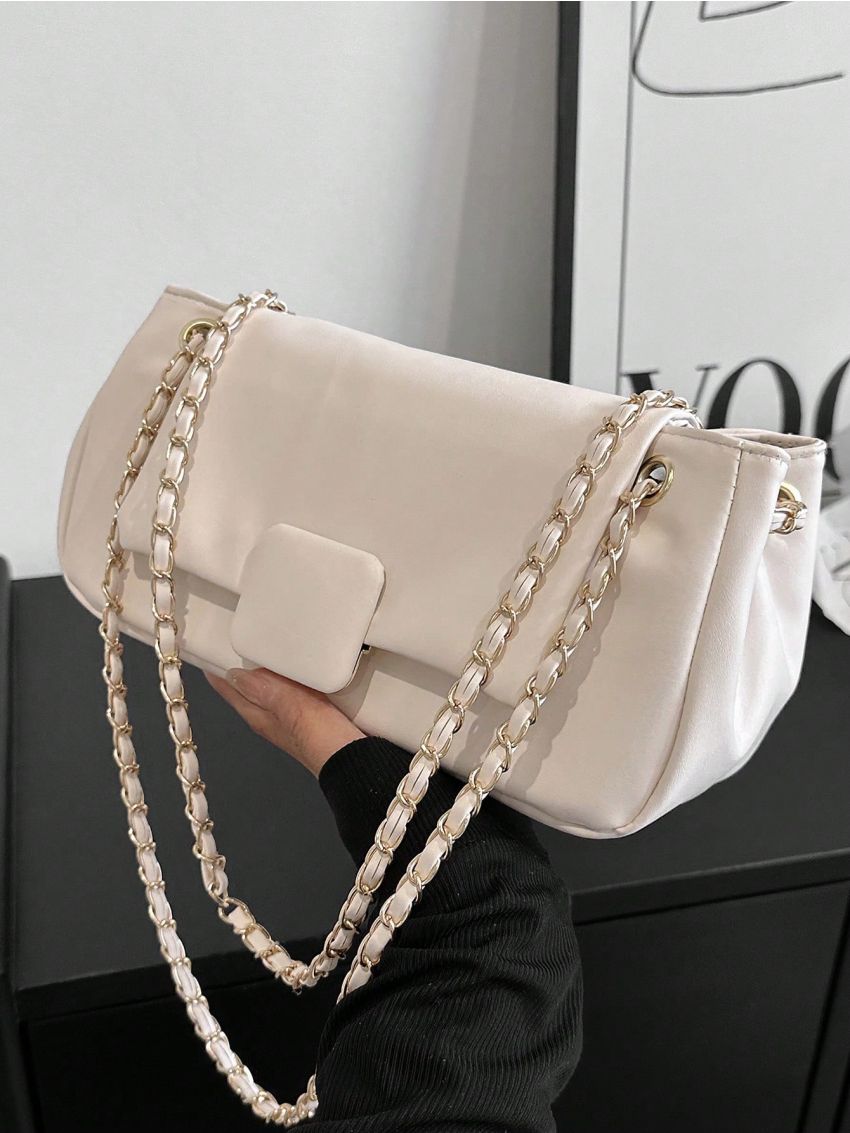 Minimalist Baguette Bag Medium Flap