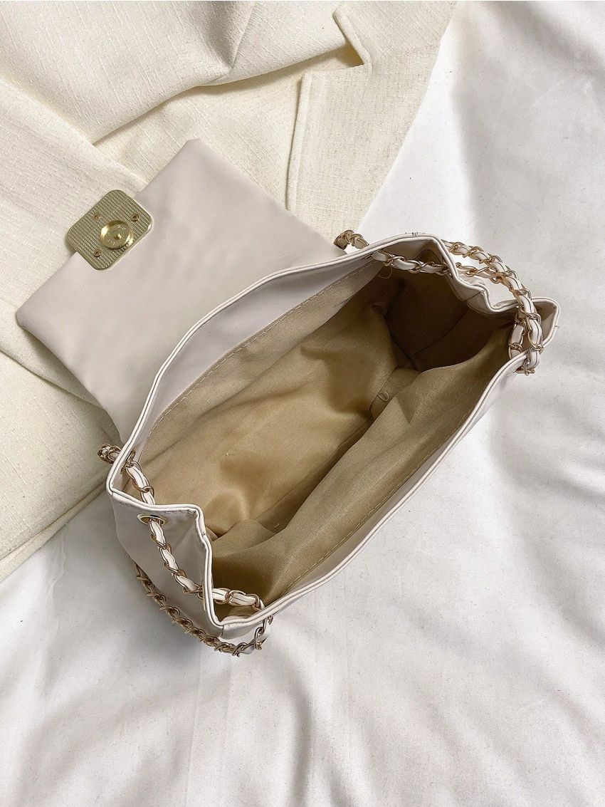 Minimalist Baguette Bag Medium Flap