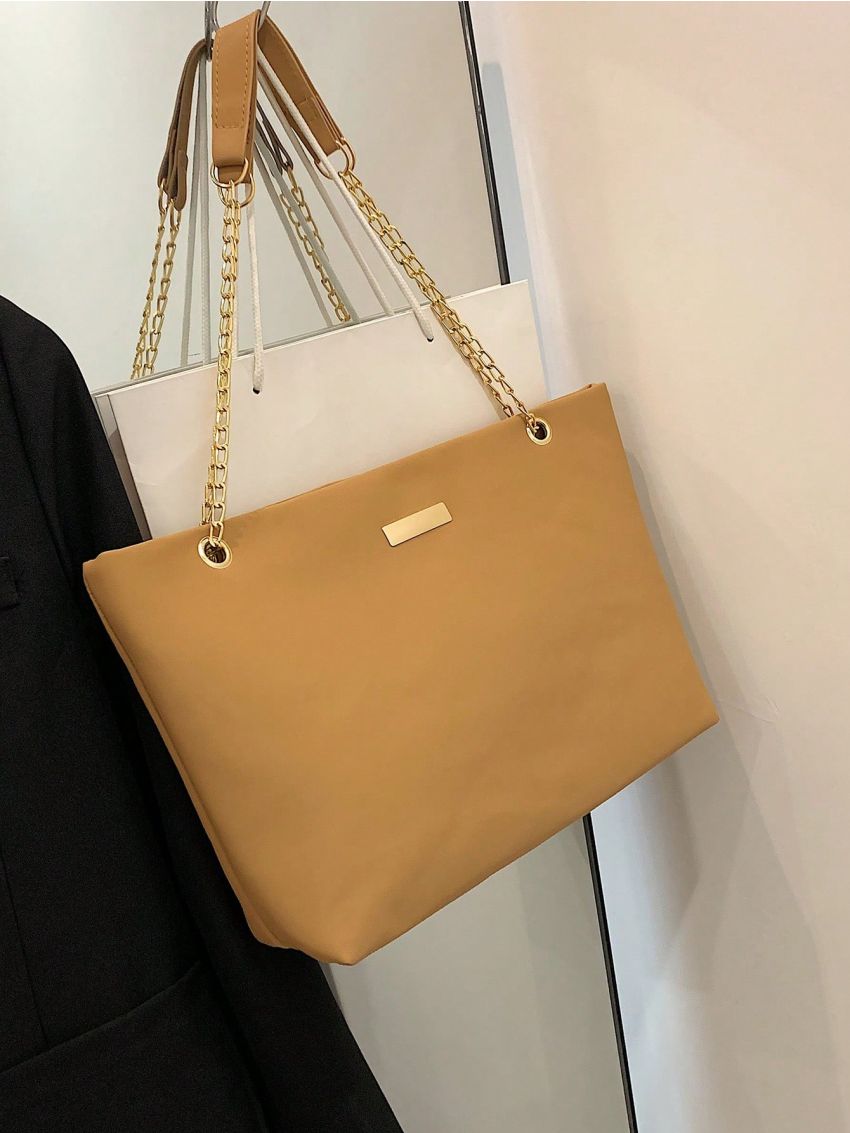 Large Capacity Tote Bag Metal Decor Chain Strap