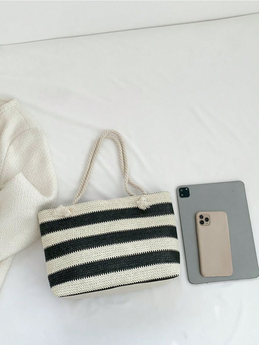 Two Tone Straw Bag Vacation
