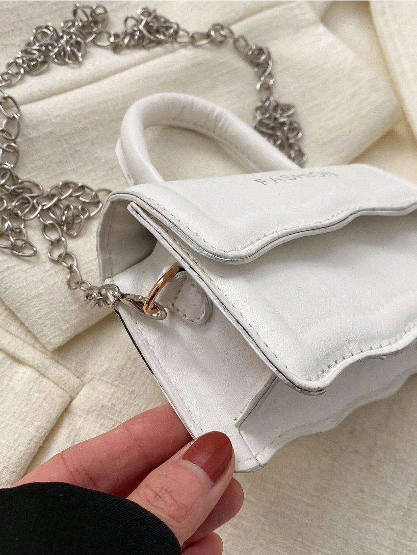 Mini Novelty Bag Letter Print Scallop Chain Decor