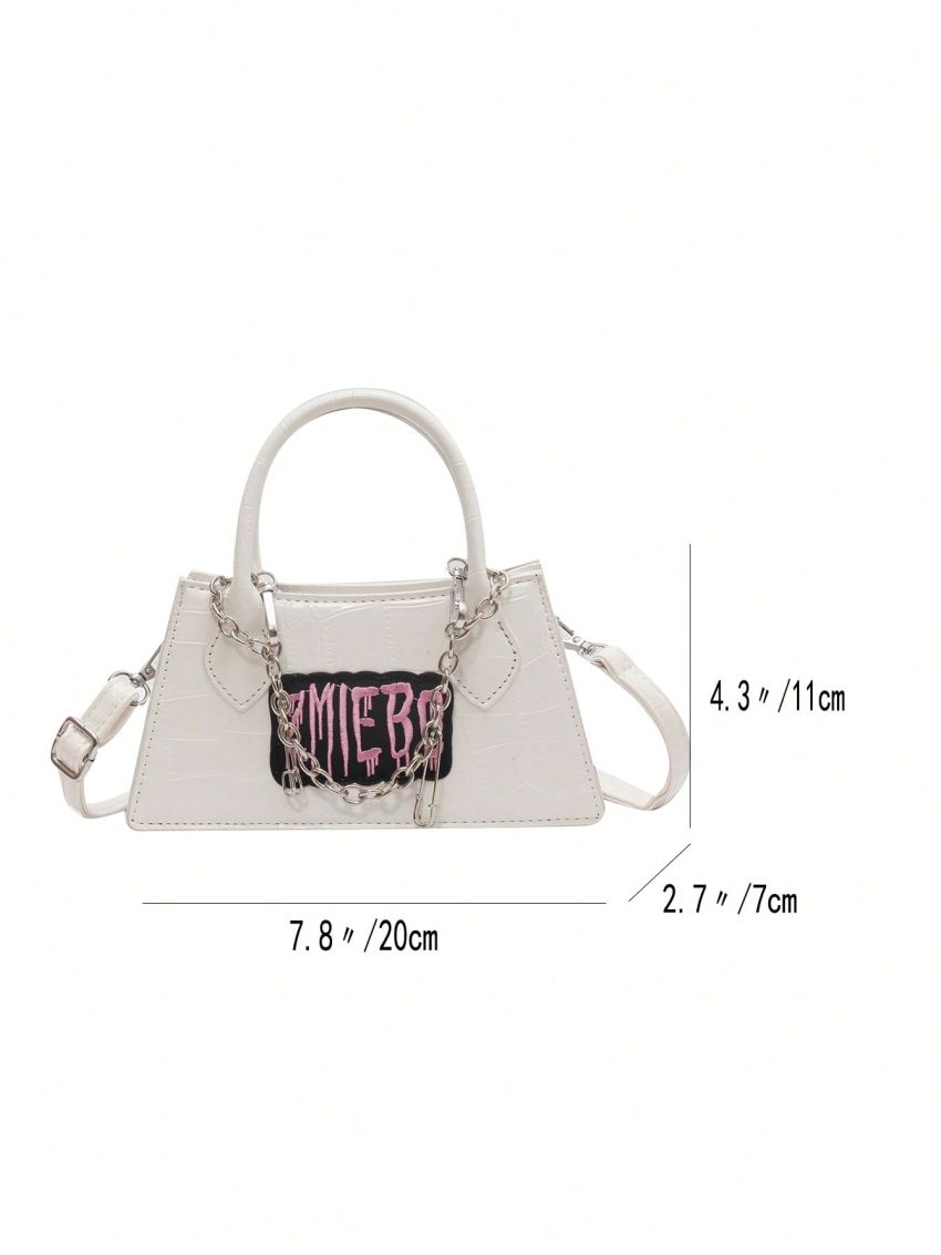 Letter Graphic Square Bag Mini Chain Decor