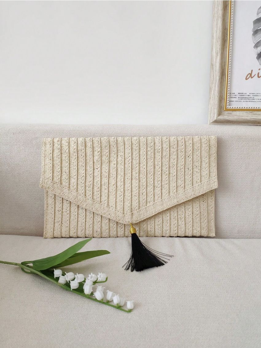 Flap Straw Bag Paper Tassel Decor