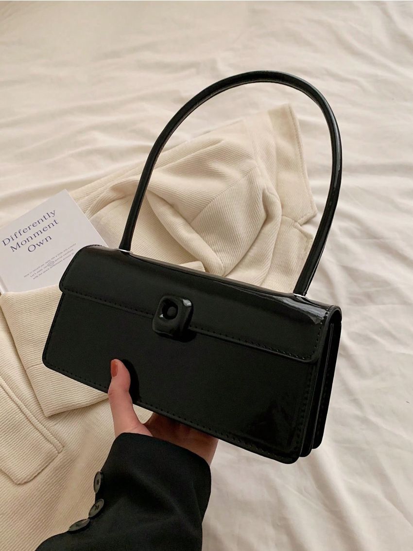 Minimalist Baguette Bag Medium Black