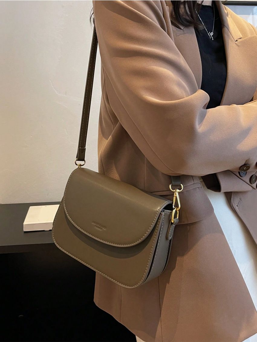 Letter Detail Flap Square Bag Fashion