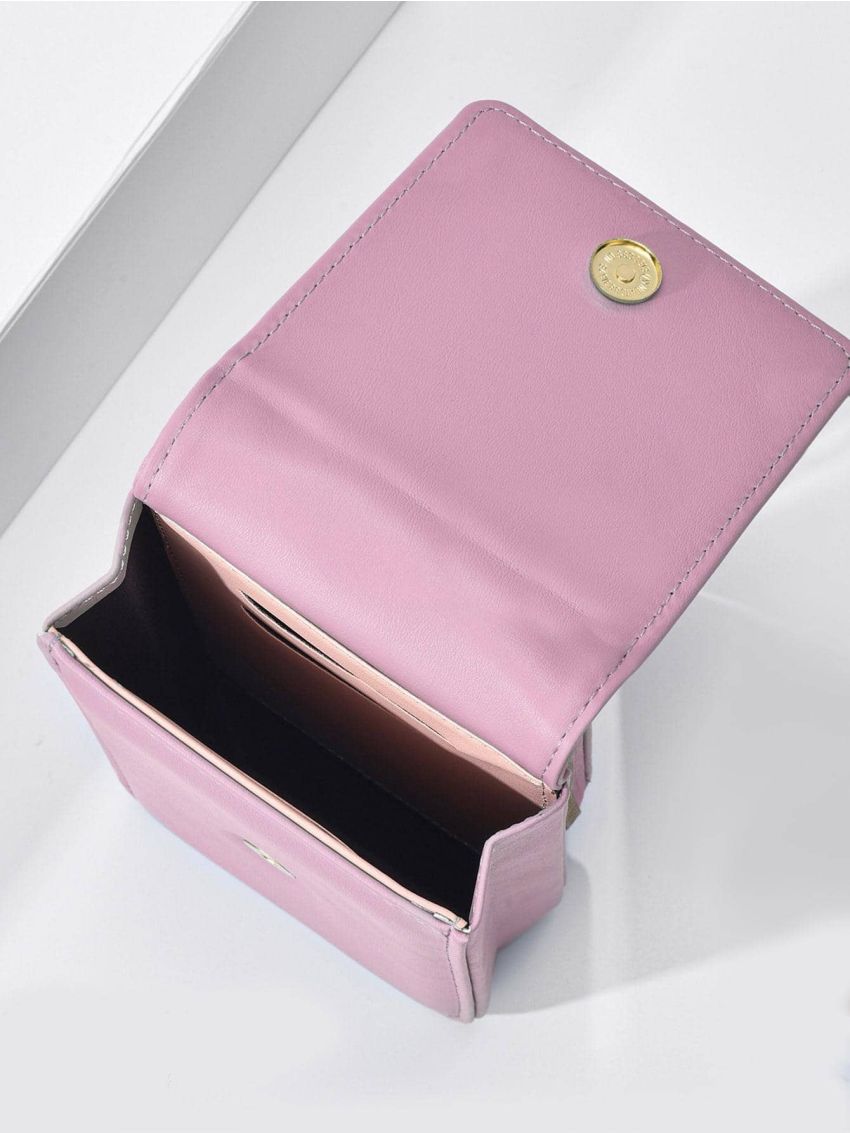 Letter Graphic Phone Wallet Flap Minimalist