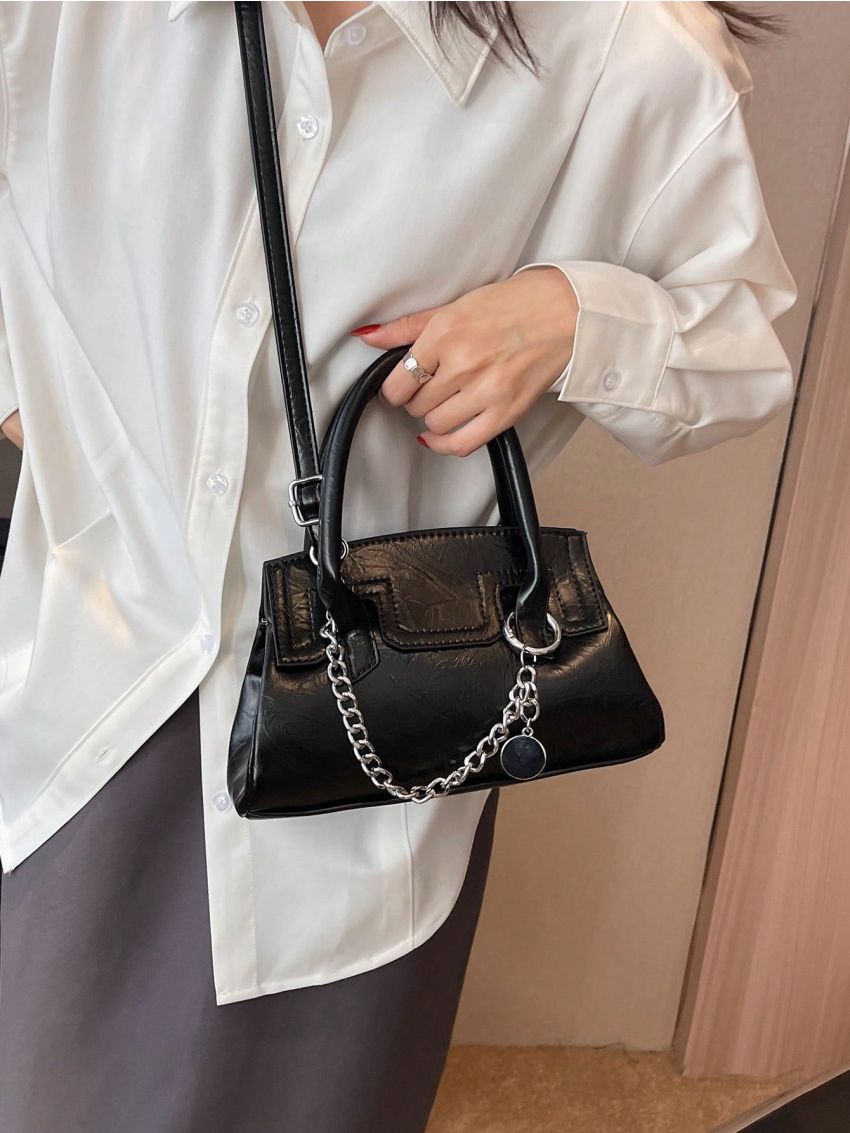 Small Square Bag Chain Decor Black