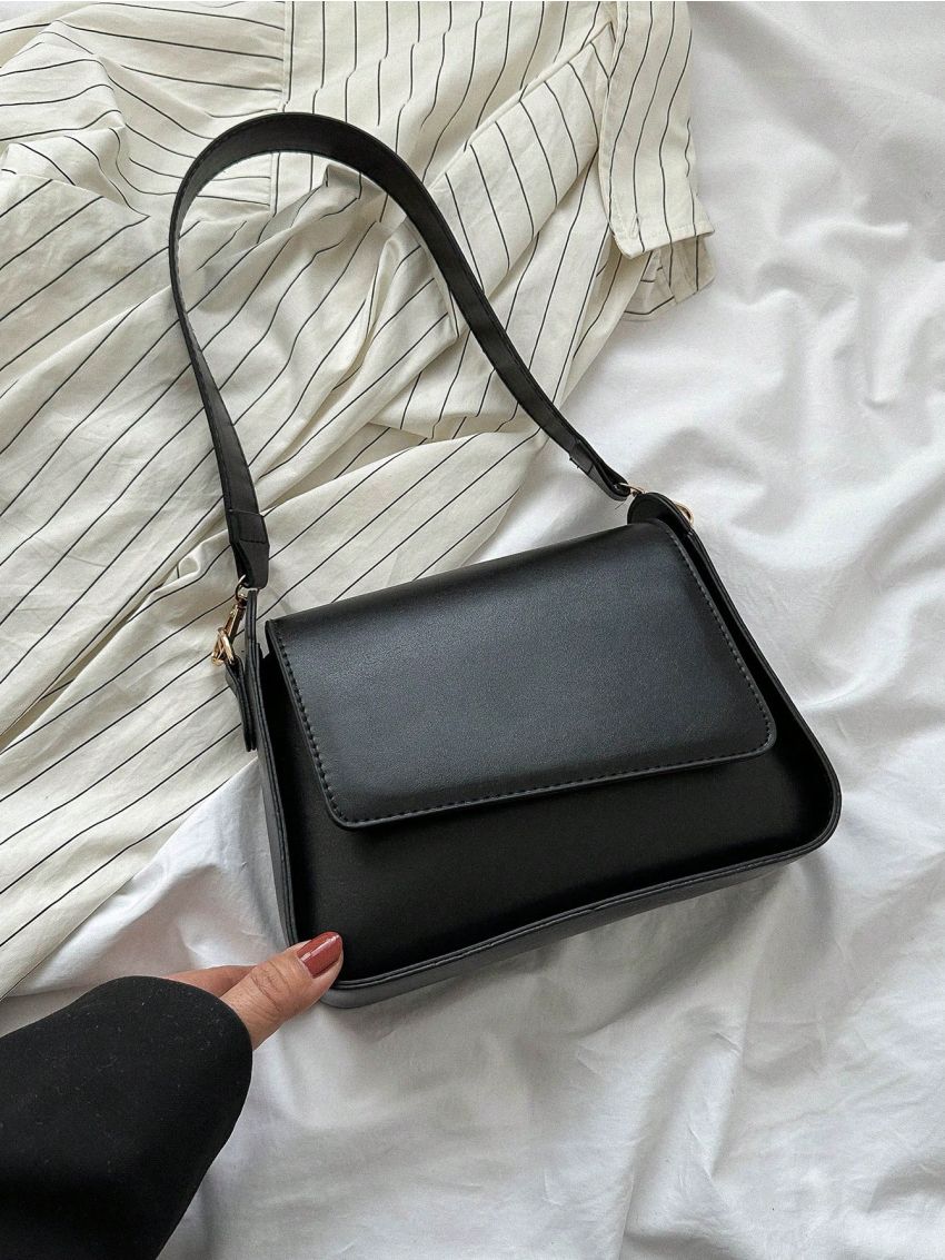 PU Square Bag Flap Magnet Black