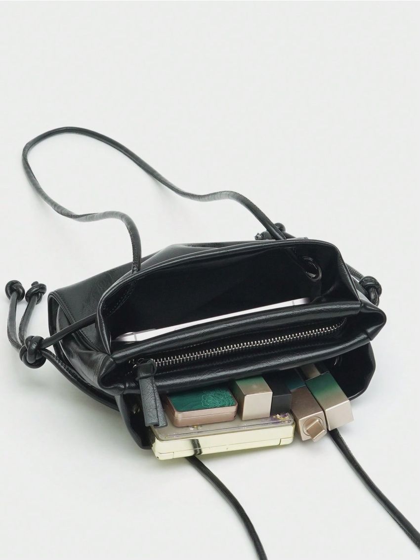 Small Square Bag Knot Design Minimalist Black