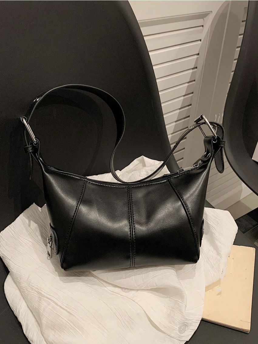 Medium Hobo Bag Stitch Detail Minimalist Black