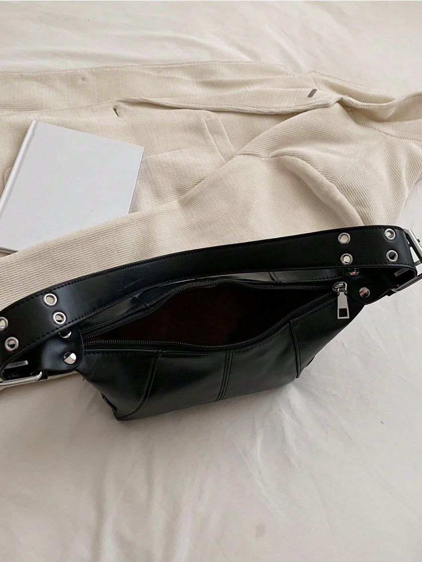 Medium Hobo Bag Stitch Detail Minimalist Black