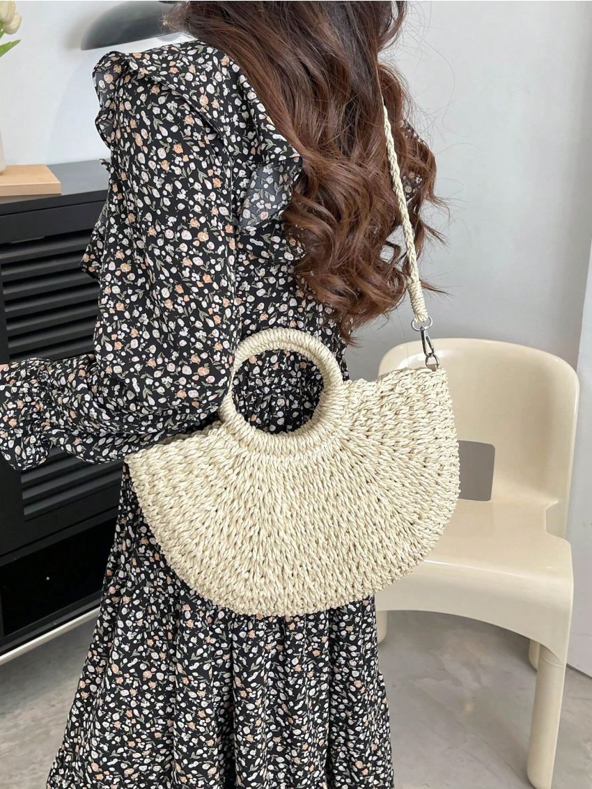 Minimalist Straw Bag