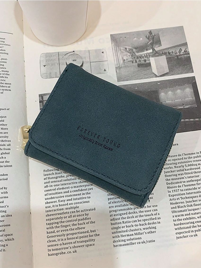 Letter Graphic Small Wallet Trifold Black