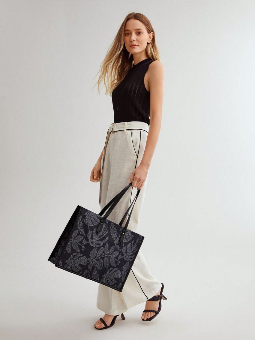 PREMIUM GEOMETRIC TOTE BAG