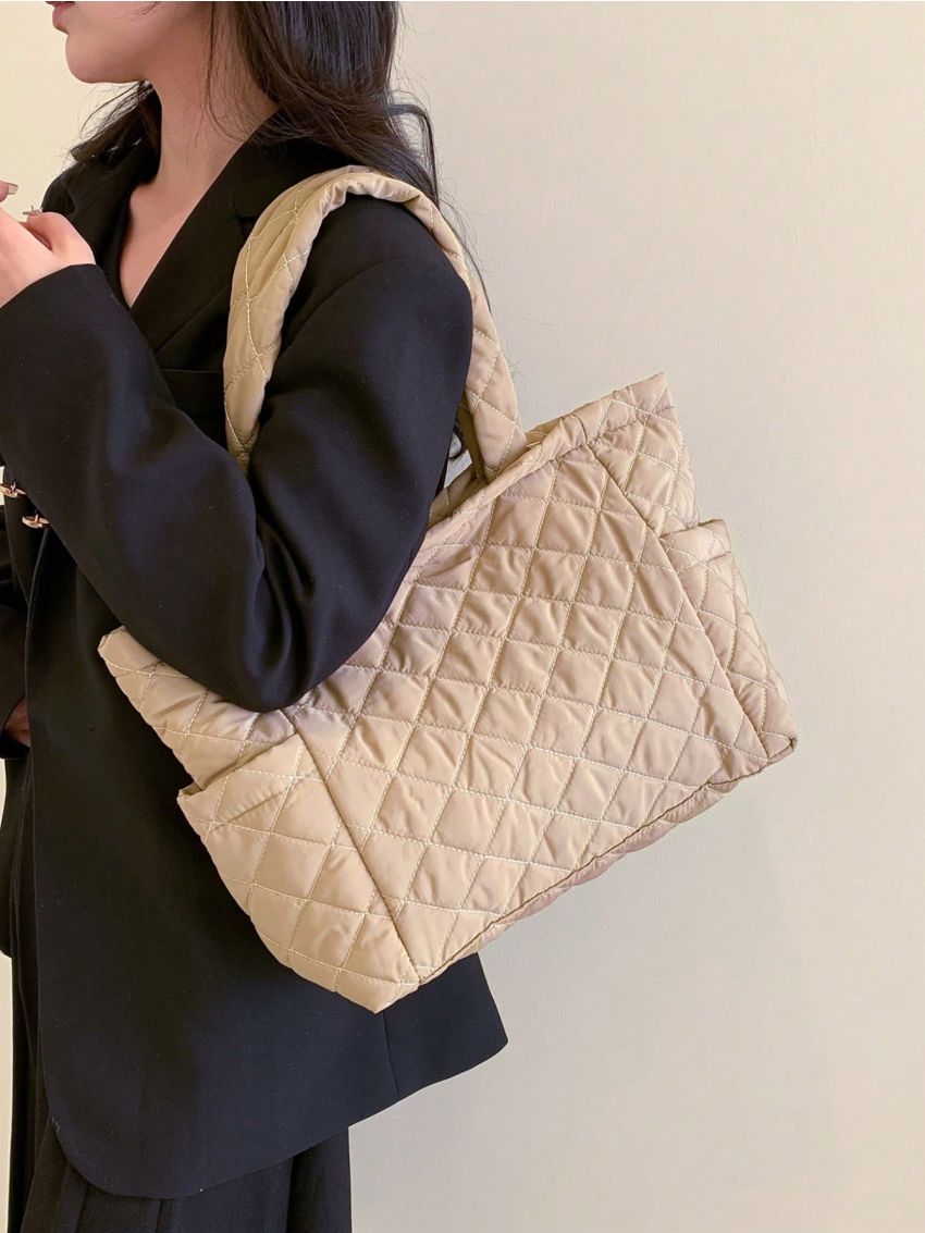 Oversized Shoulder Tote Bag Argyle Quilted Zipper Polyester