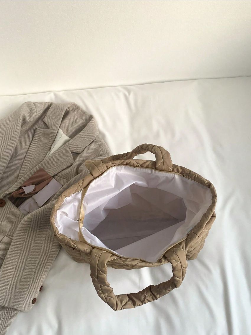 Oversized Shoulder Tote Bag Argyle Quilted Zipper Polyester