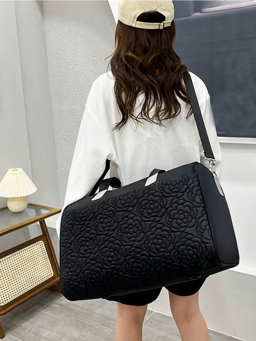 Flower Quilted Travel Bag Double Handle Black
