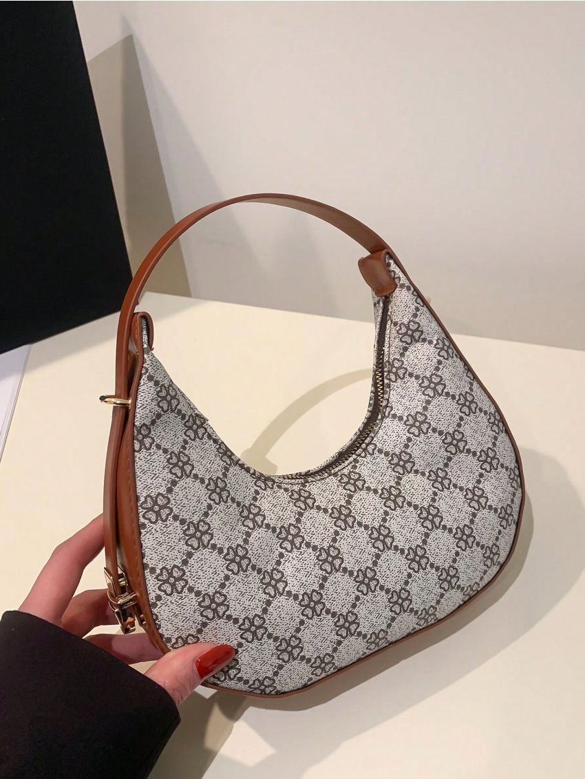 Small Letter Graphic Hobo Bag Colorblock Zipper