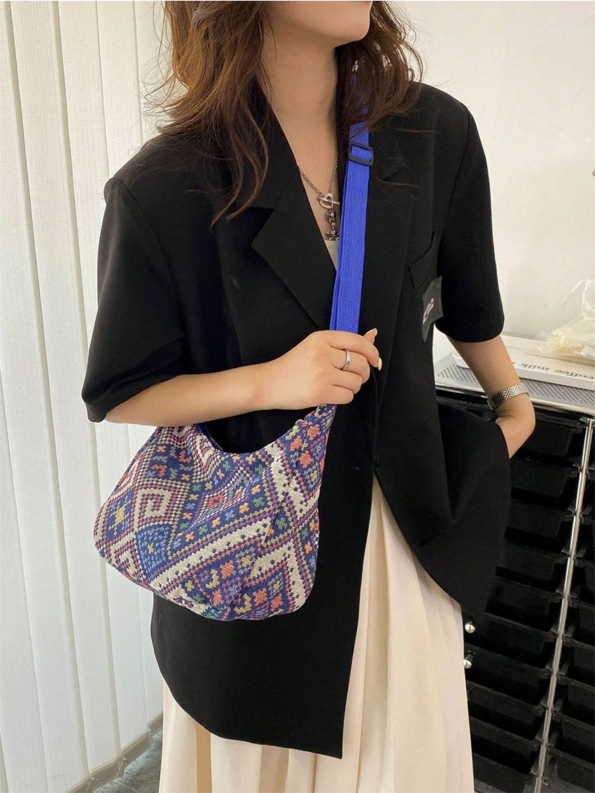 Fashionable Hobo Bag Geometric Pattern Zipper Adjustable-strap Polyester