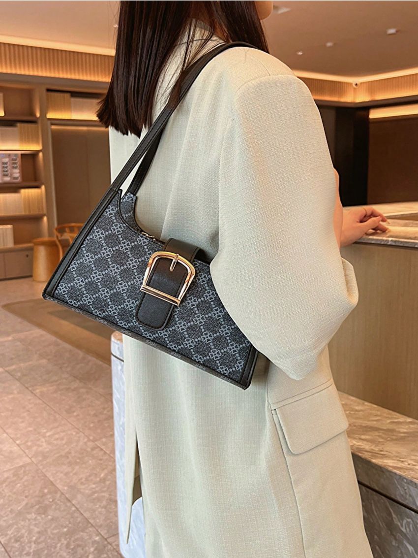 Geometric Pattern Baguette Bag Buckle Decor