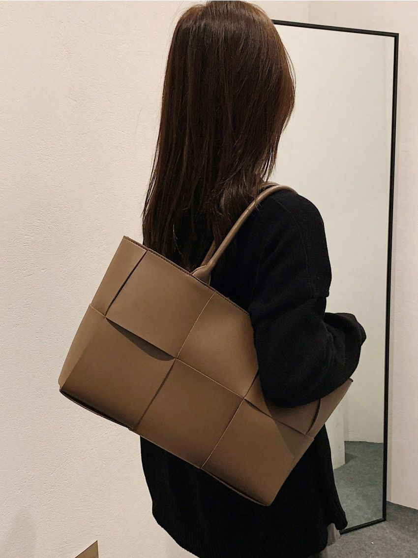 Large Capacity Tote Bag Solid Color Braided Design