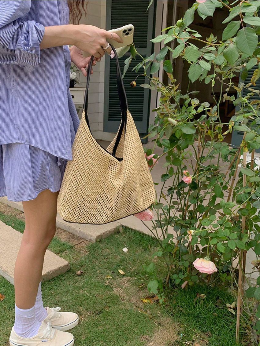 Contrast Binding Straw Bag Hollow Out Vacation Style