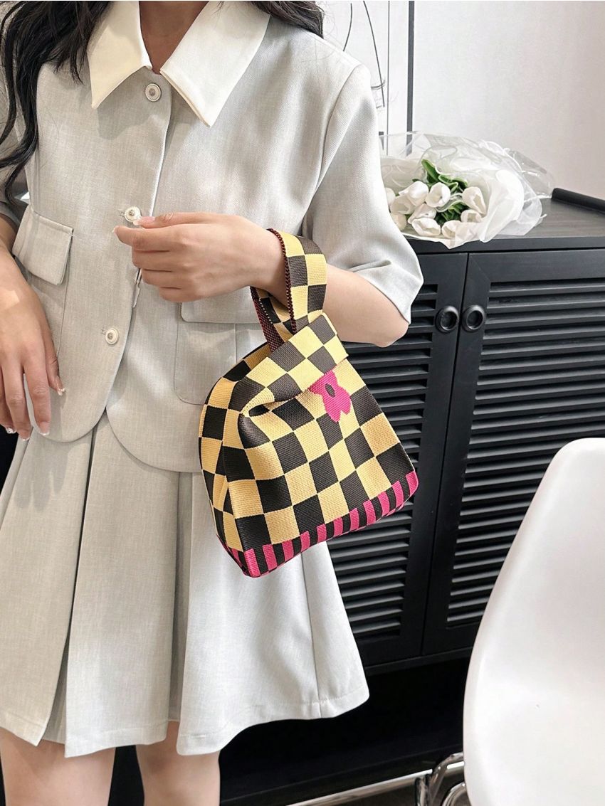 Checkered Pattern Crochet Bag Flower Decor