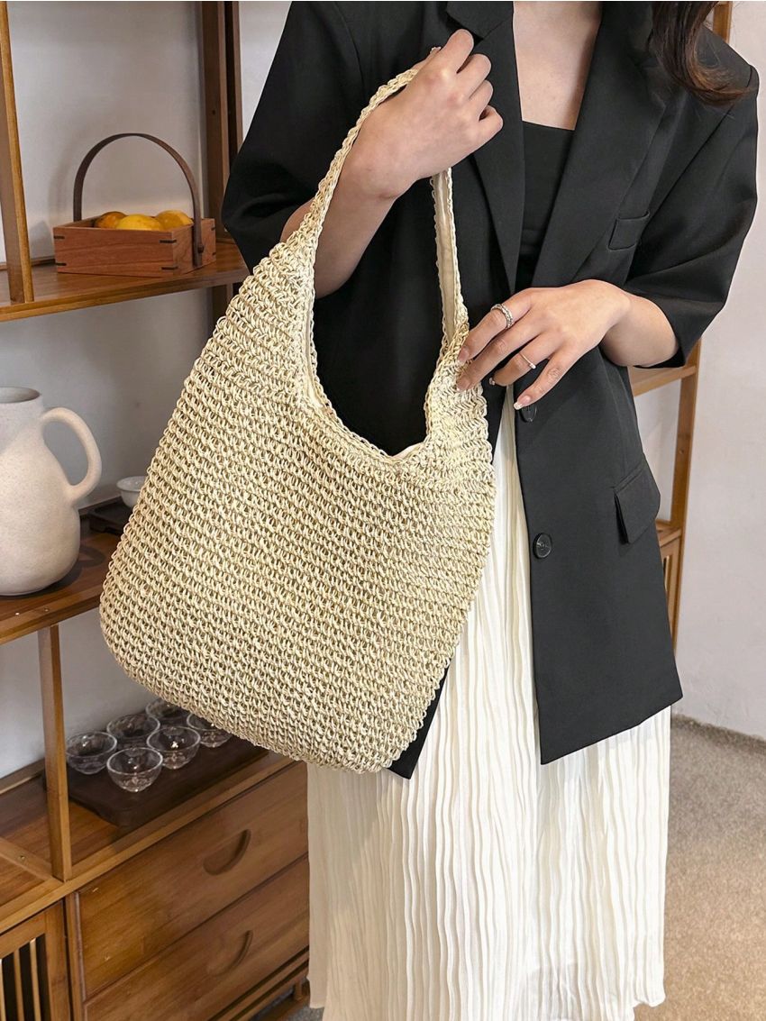 Minimalist Straw Bag Vacation Style
