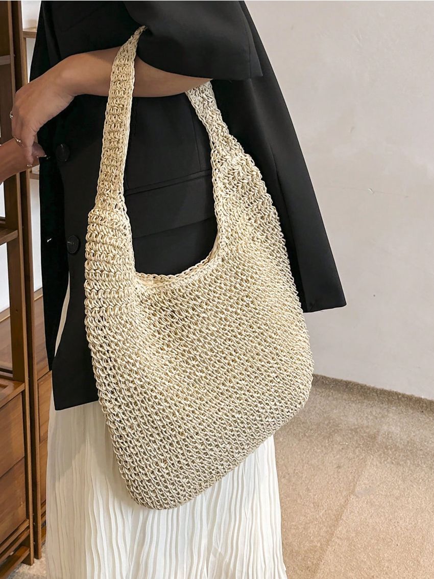 Minimalist Straw Bag Vacation Style