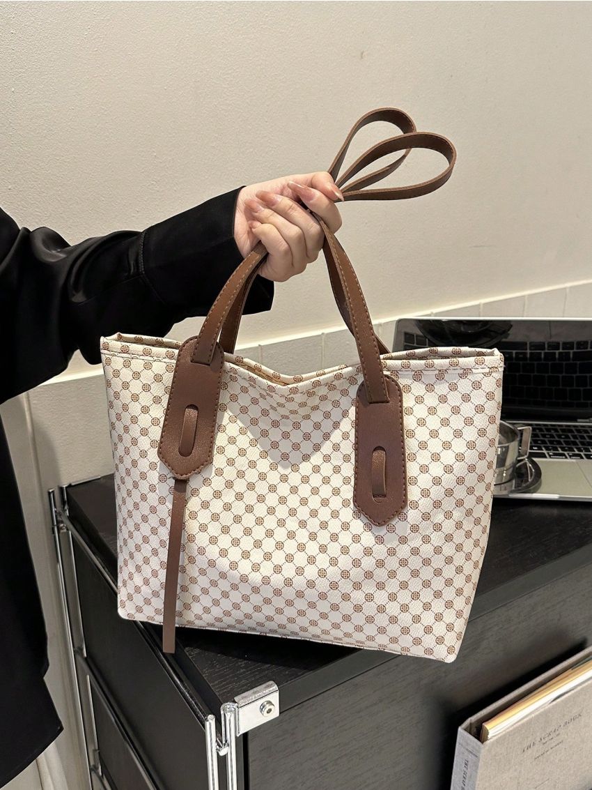 Elegant Square Bag Clover Pattern Zipper PU