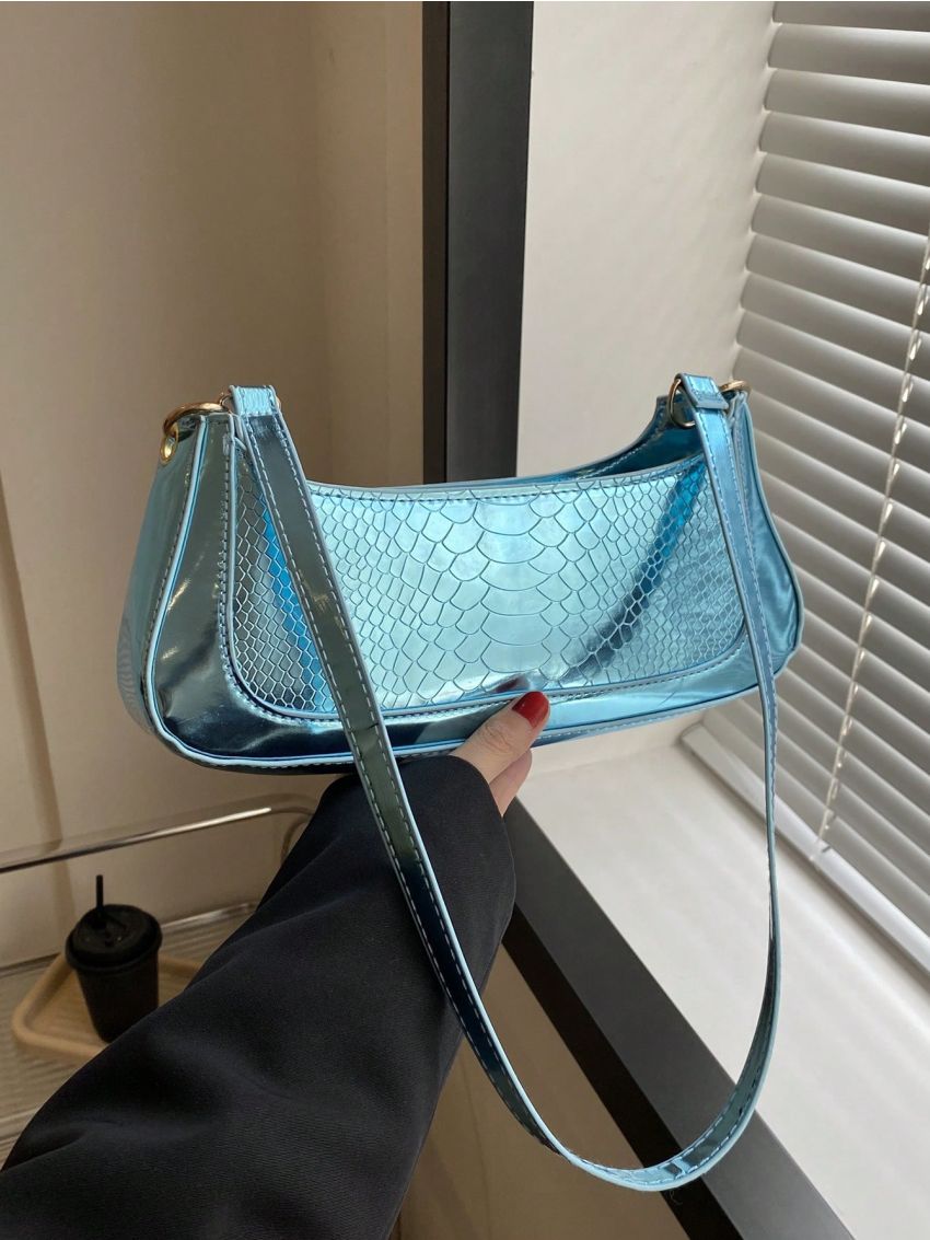 Snakeskin Embossed Baguette Bag Zipper White PU Elegant