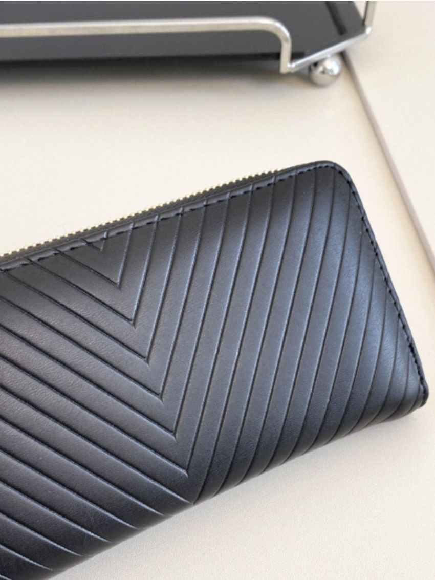 Chevron Embossed Long Wallet Zipper PU