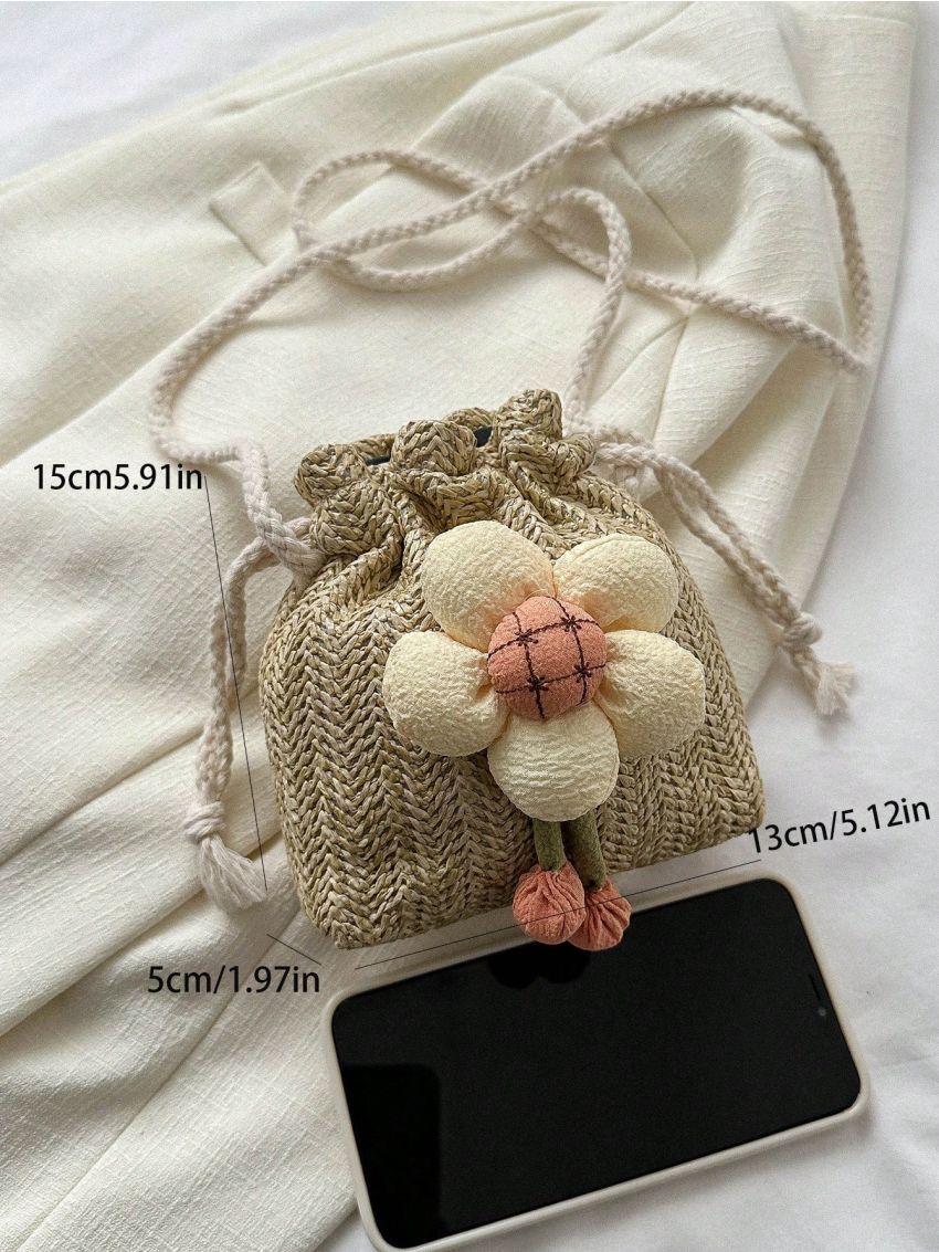 Mini Flower Decor Drawstring Design Straw Bag Fashionable For Vacation