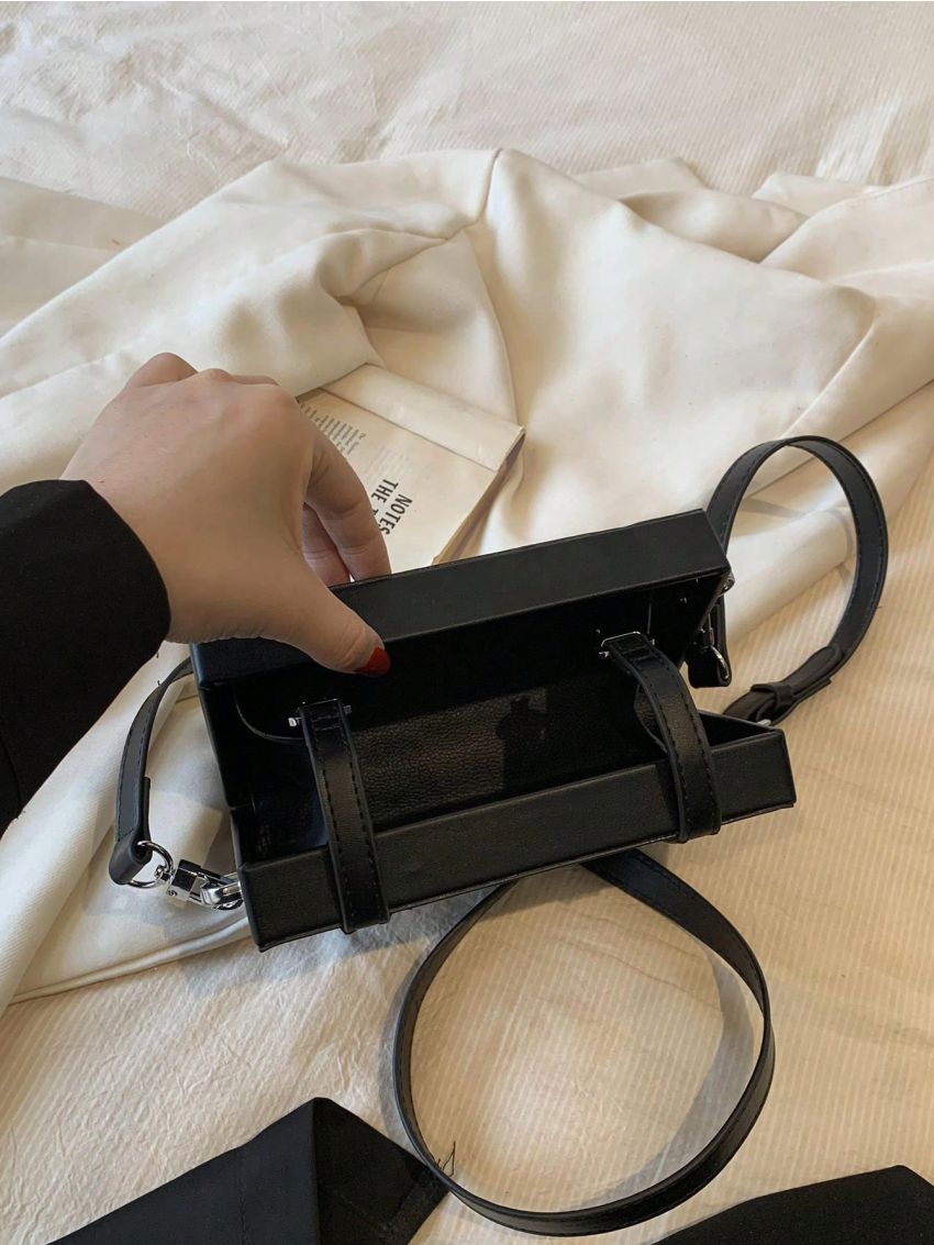 Mini Letter Graphic Buckle Decor Box Bag Black Fashionable