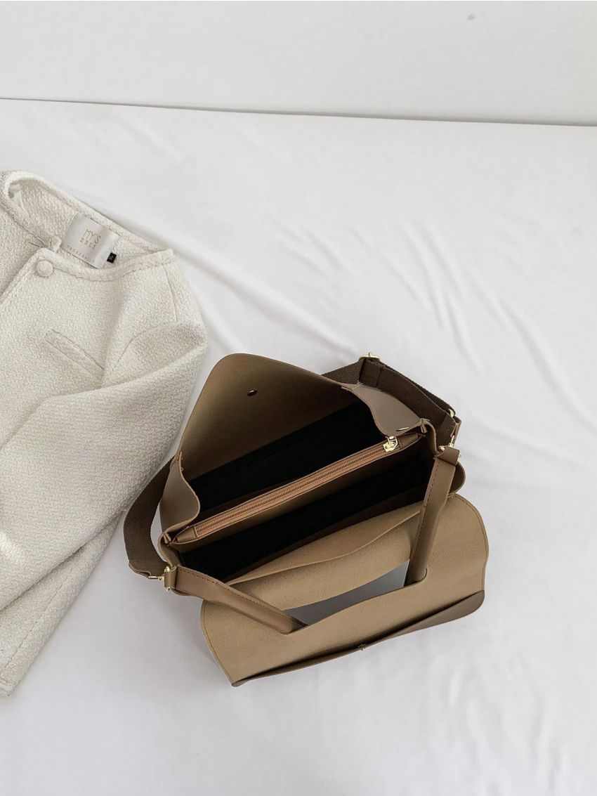 Small Flap Shoulder Bag Solid Brown Minimalist