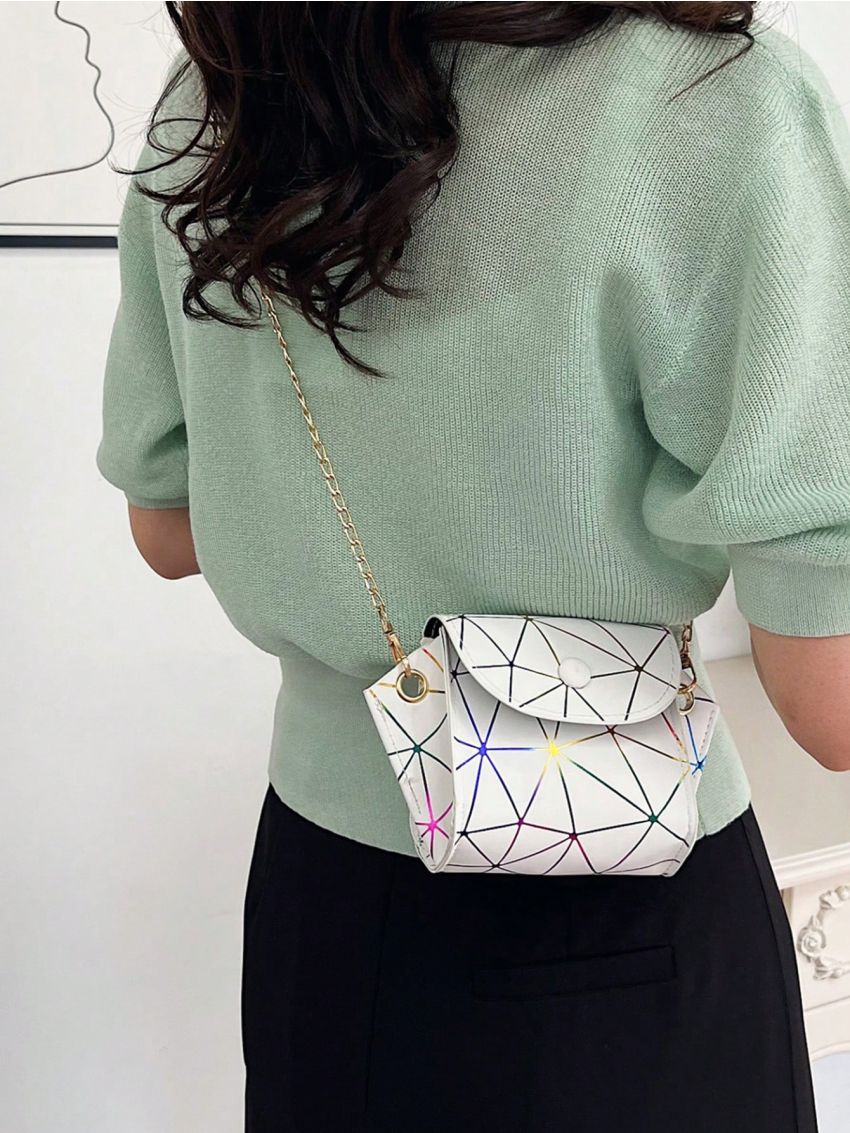 Mini Geometric Pattern Metal Eye Decor Irregular Clutch Bag With Metal Chain