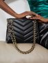 Quilted Pattern Chain Shoulder Tote Bag
