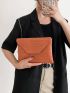Minimalist Flap Straw Bag