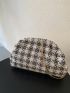 Houndstooth Pattern Clutch Bag
