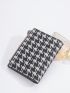 Houndstooth Pattern Small Wallet Zipper
