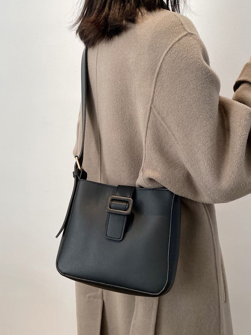 Buckle Decor Crossbody Bucket Bag
