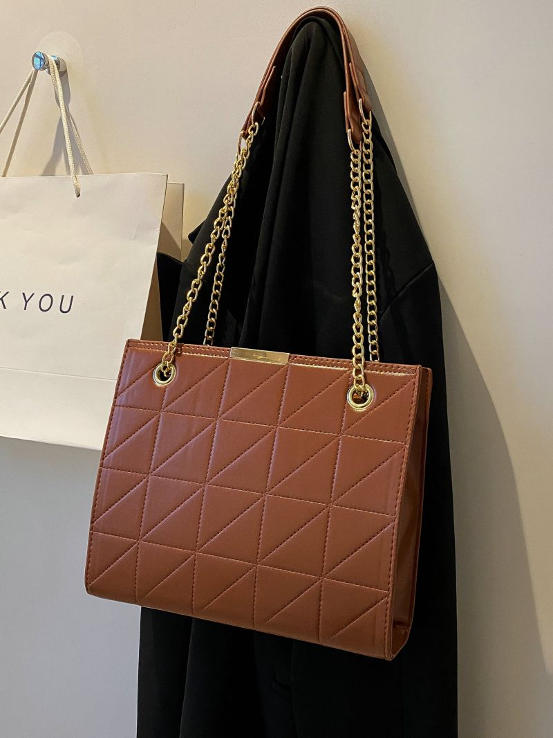 Quilted Pattern Chain Square Bag