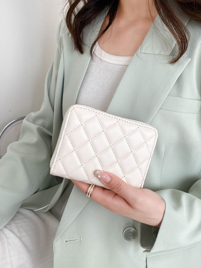 Quilted Pattern Card Holder