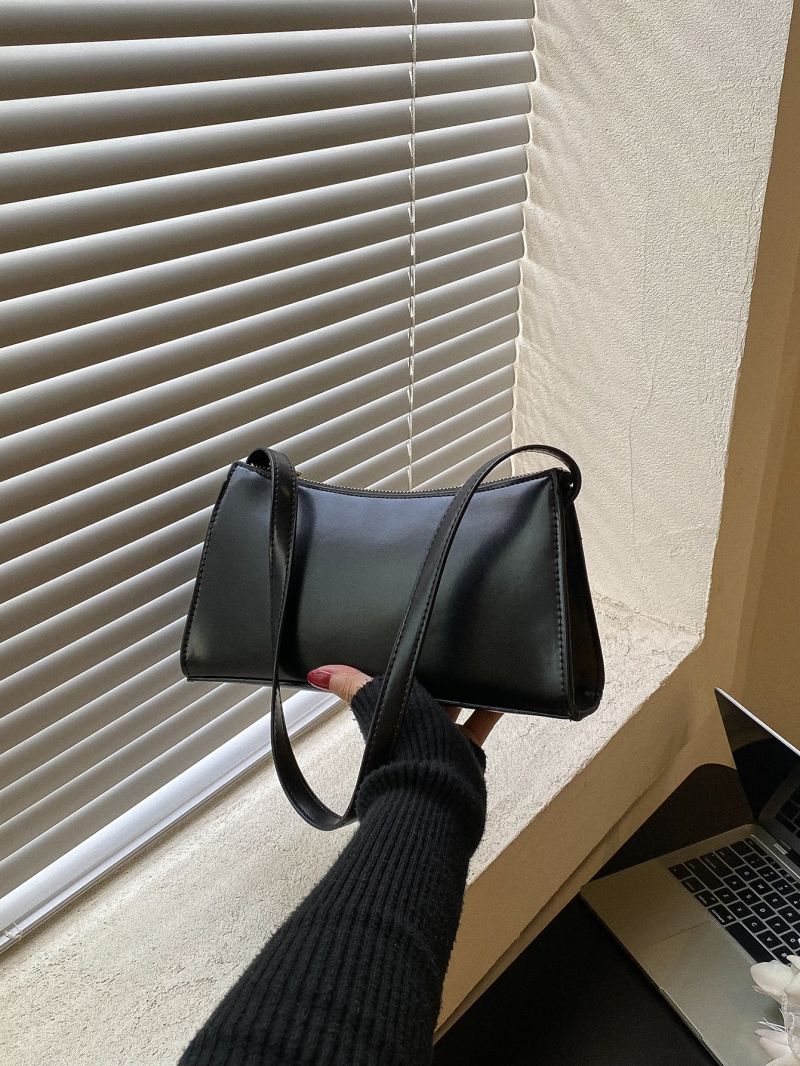 Minimalist Baguette Bag