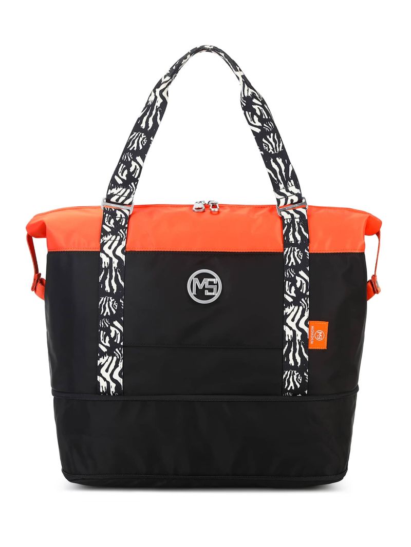 Letter Graphic Duffel Bag