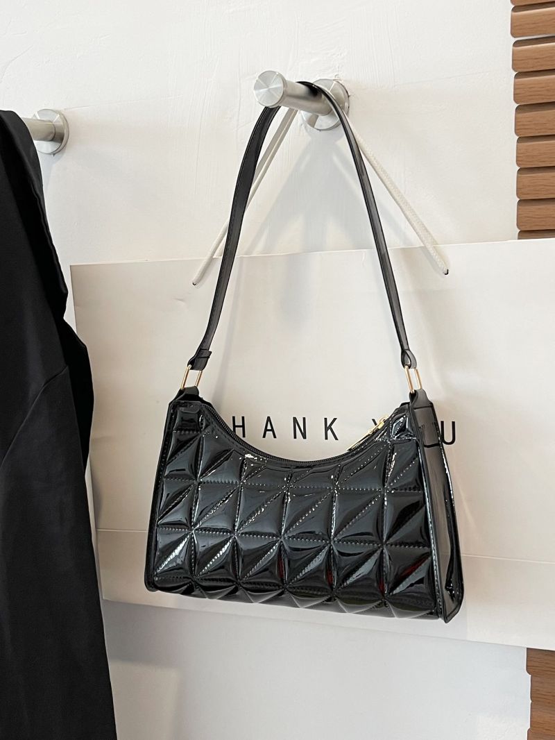 Minimalist Quilted Detail Baguette Bag
