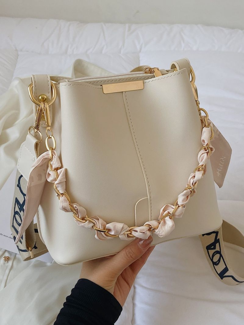 Minimalist Chain Bucket Bag