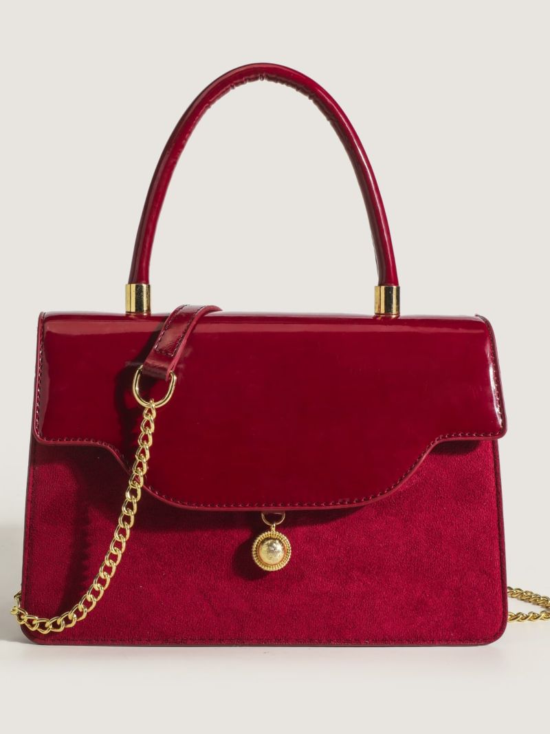 Minimalist Flap Chain Square Bag