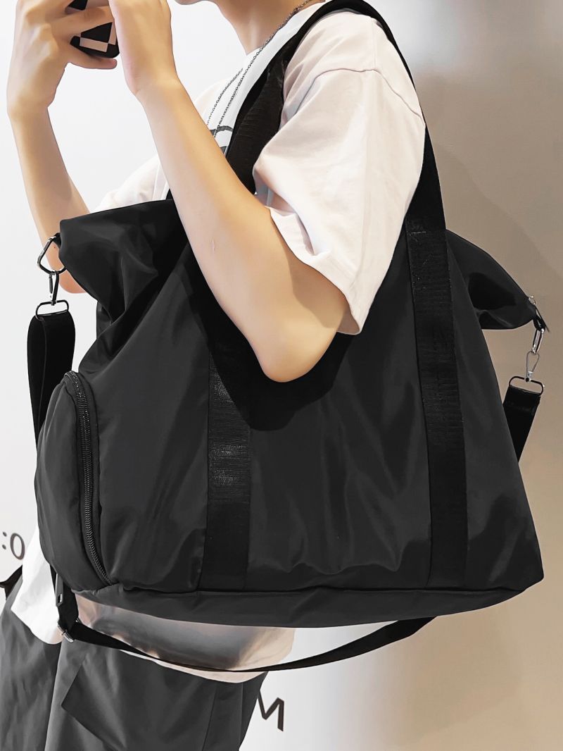 Minimalist Duffel Bag