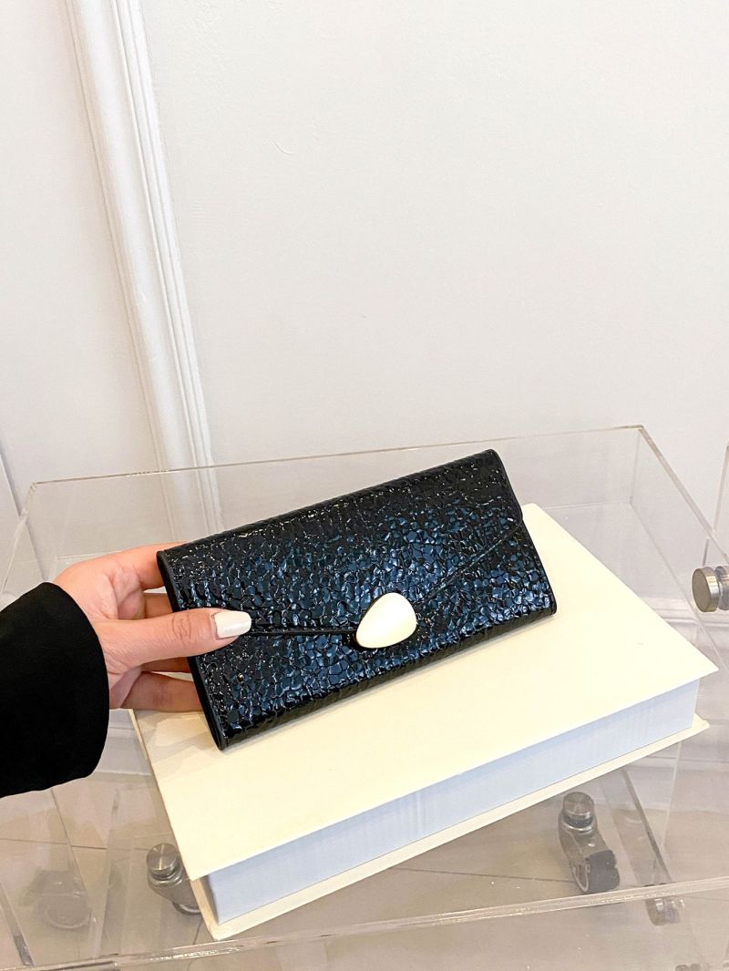 Crocodile Embossed Heart Decor Long Wallet